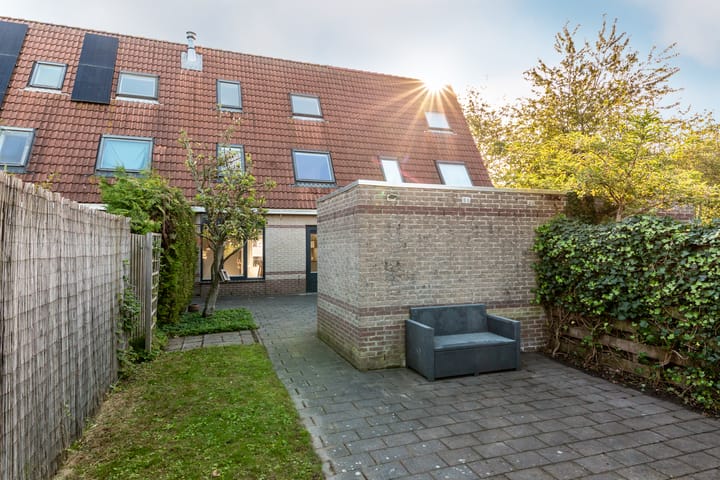 Foto 26 van Rhônestraat 218