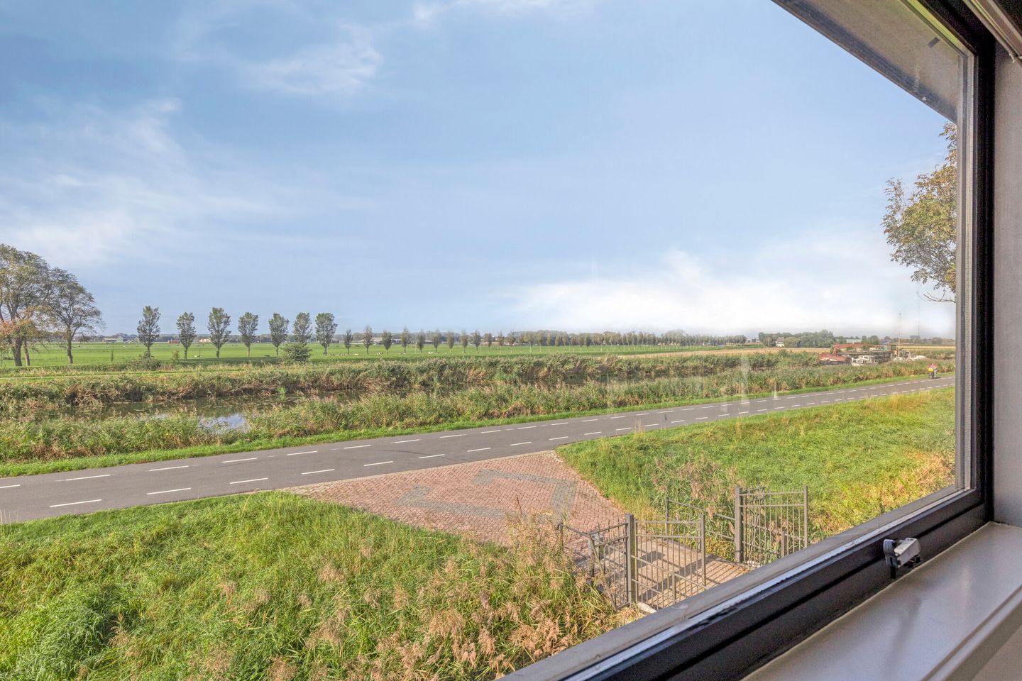 Bekijk foto 4 van Zeevangsdijkje 3
