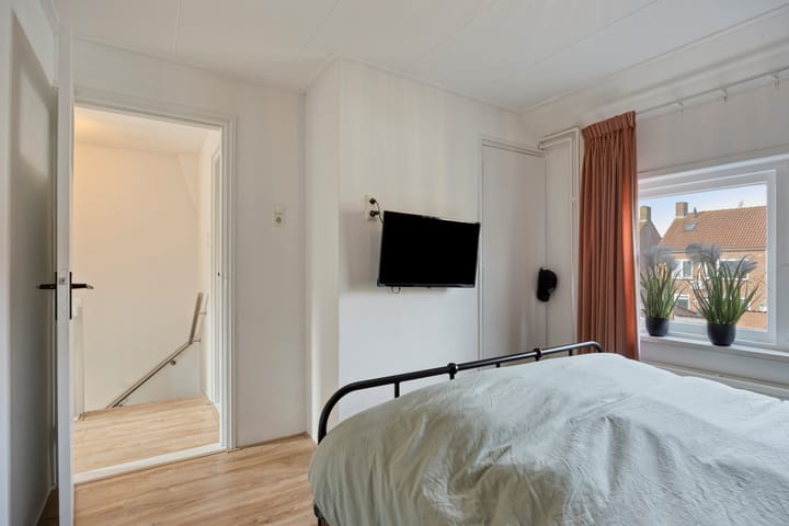 Foto 24 van Pinksterbloemstraat 17