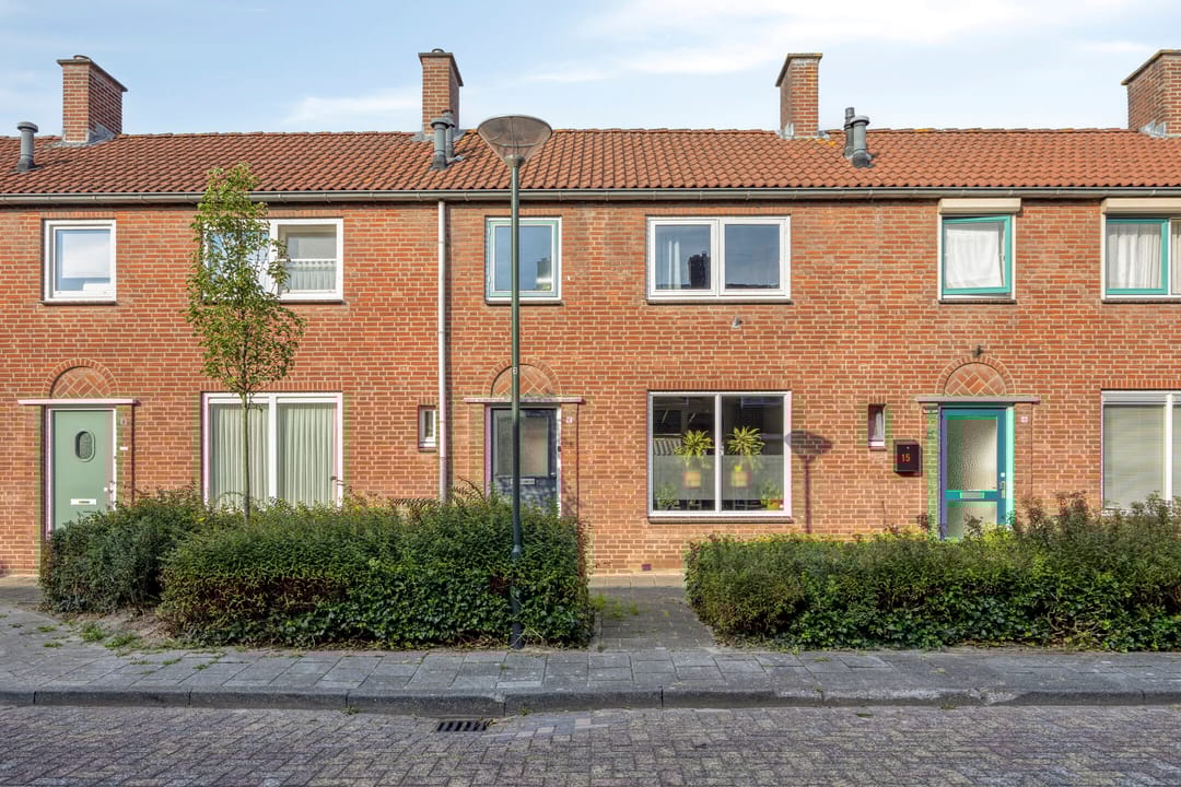 Foto 26 van Pinksterbloemstraat 17