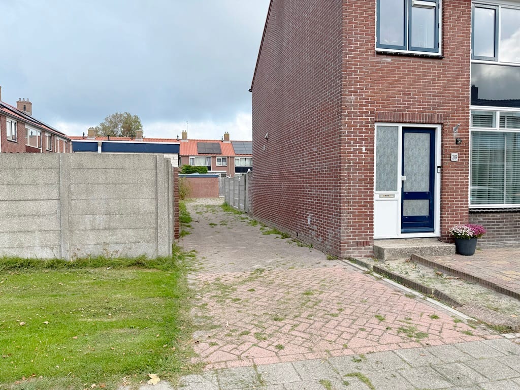 Photo 8 of Jekerstraat 37