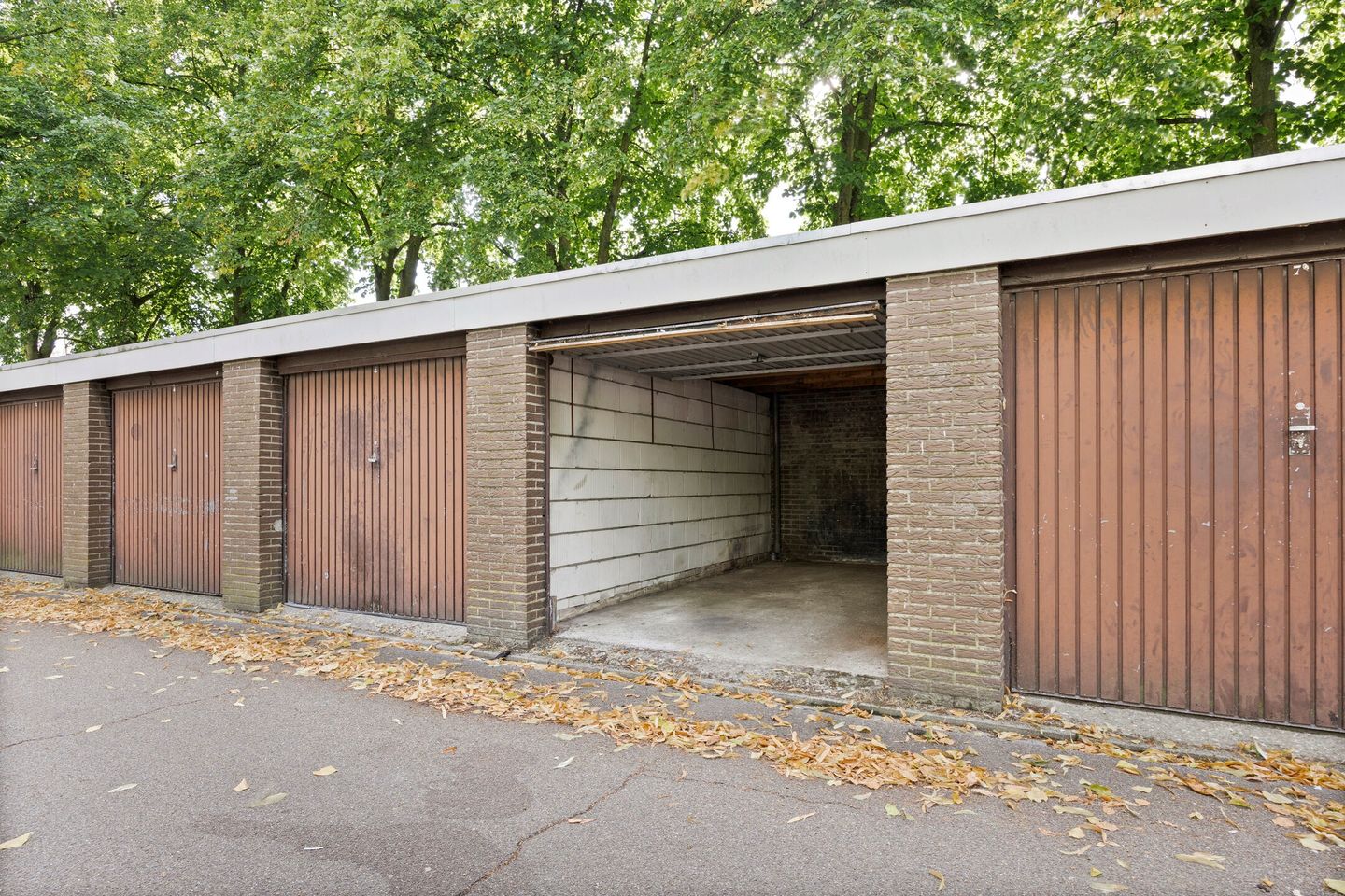 View photo 2 of Langenhorst 3-A