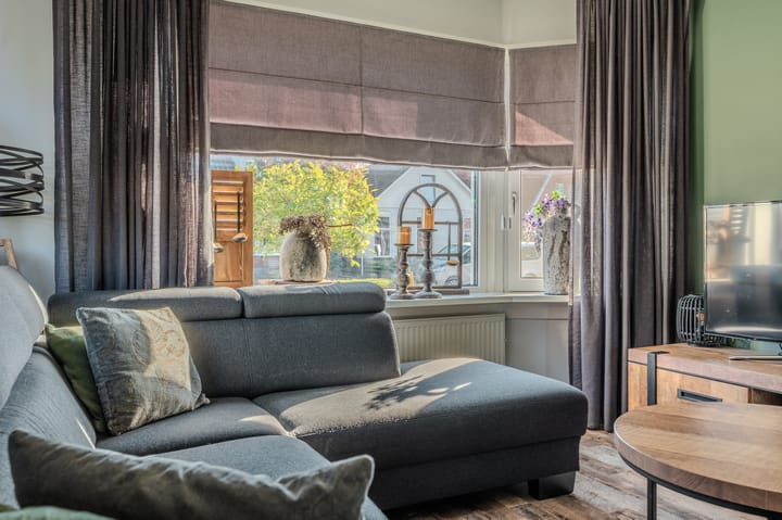 Photo 12 of Oudewerfslaan 32