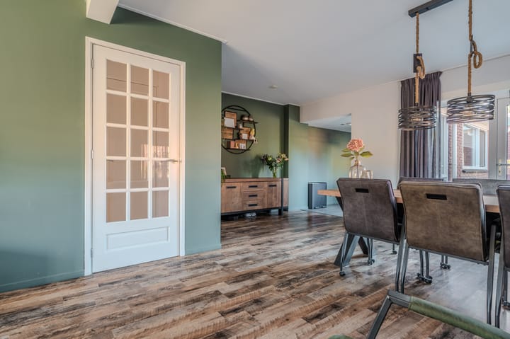 Photo 16 of Oudewerfslaan 32