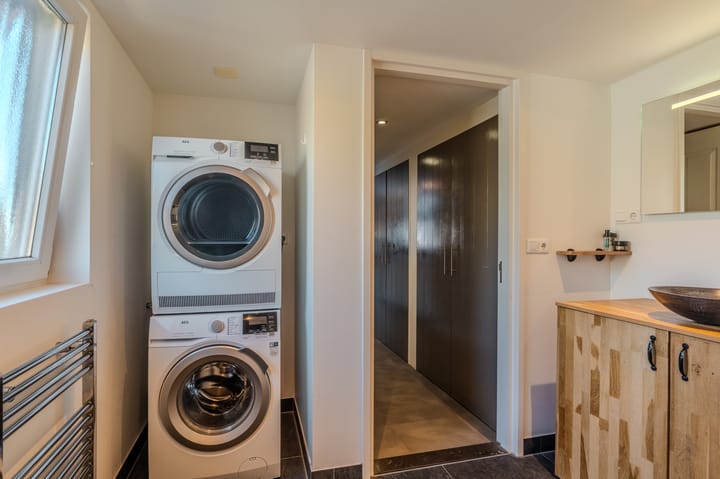 Photo 27 of Oudewerfslaan 32