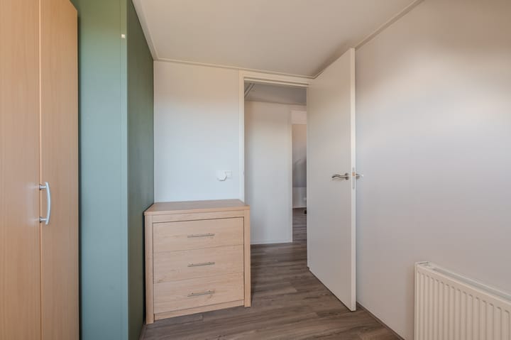 Photo 35 of Oudewerfslaan 32