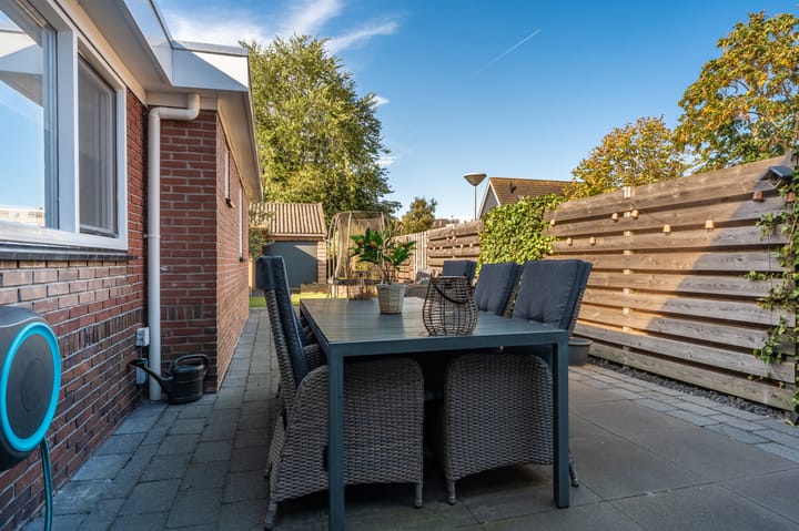 Photo 37 of Oudewerfslaan 32