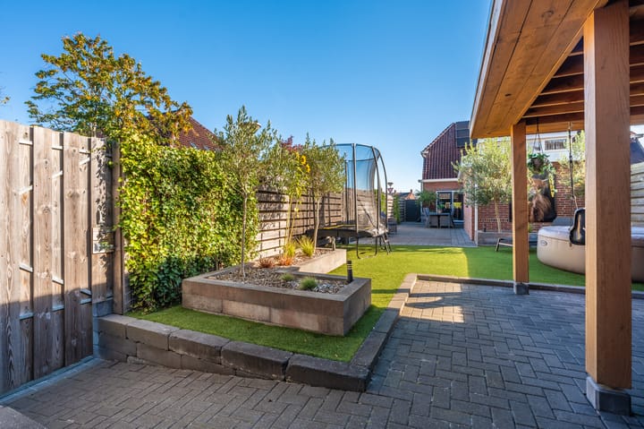 Photo 45 of Oudewerfslaan 32