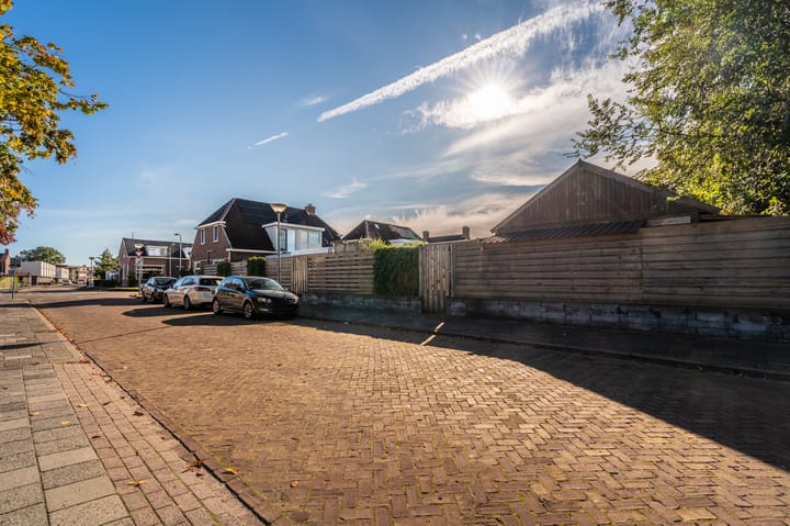 Photo 49 of Oudewerfslaan 32