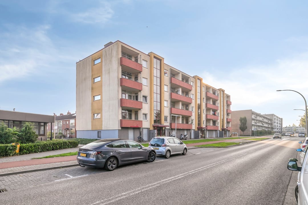 Foto 1 van Admiraal de Ruyterweg 35