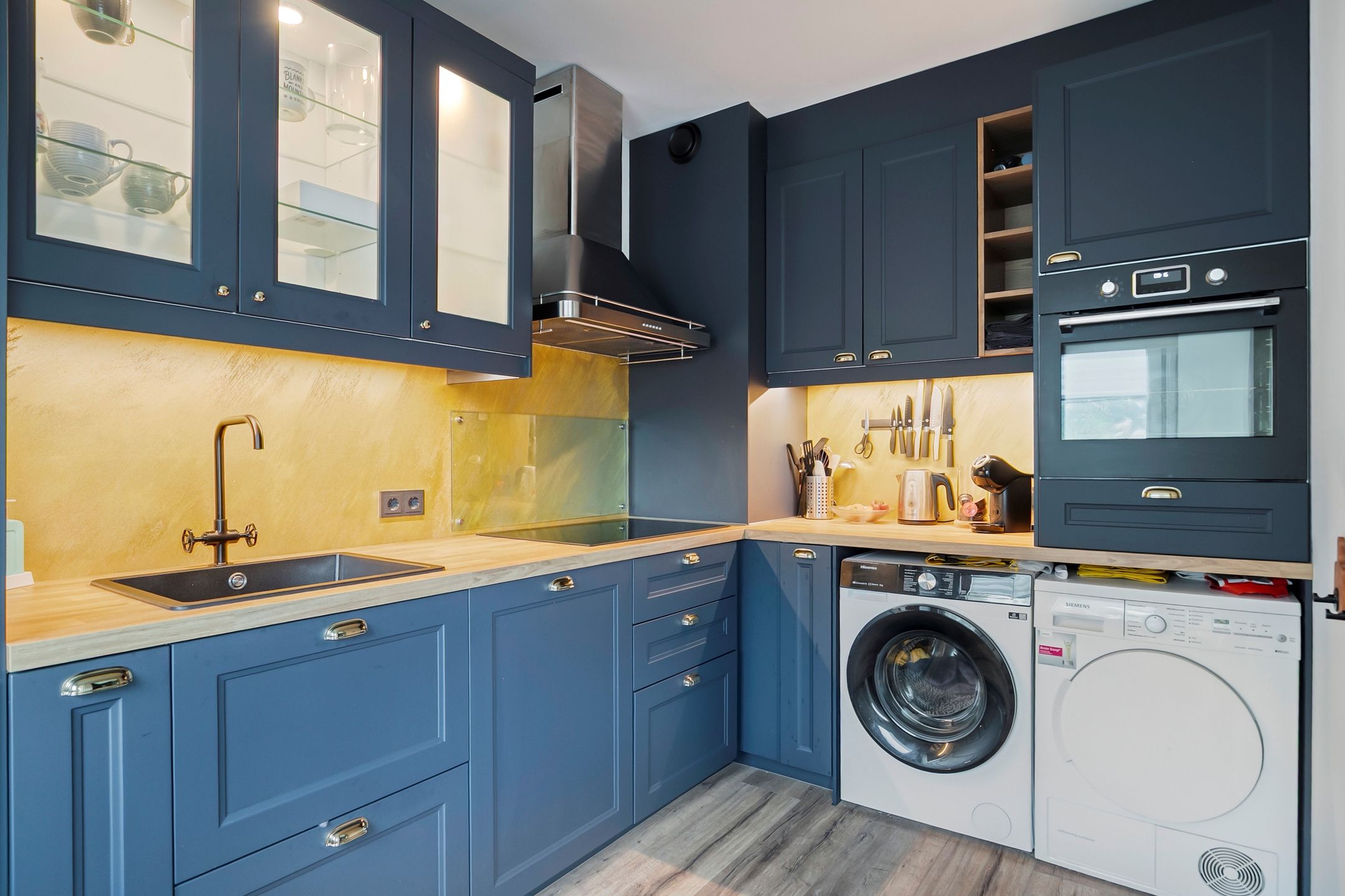 Photo 6 of Admiraal de Ruyterweg 35