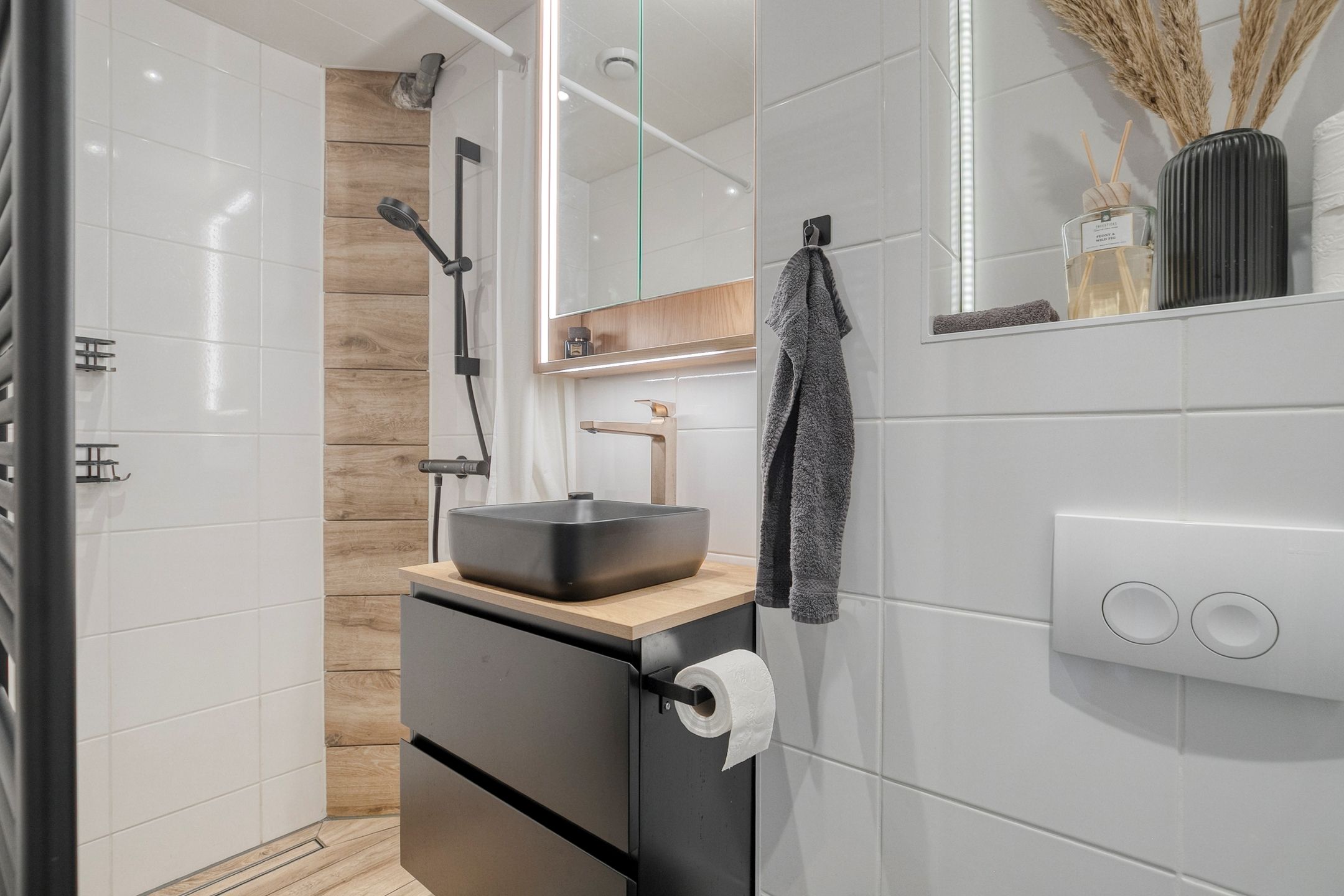 Photo 9 of Admiraal de Ruyterweg 35