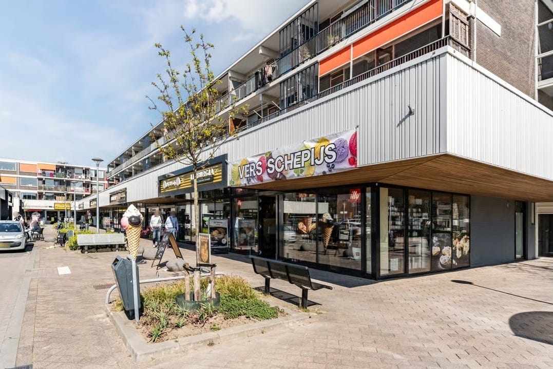 Photo 29 of Admiraal de Ruyterweg 35