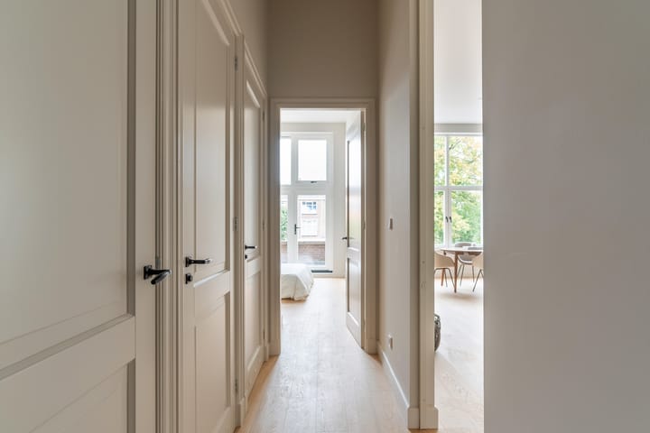 Photo 4 of Raamweg 5-J