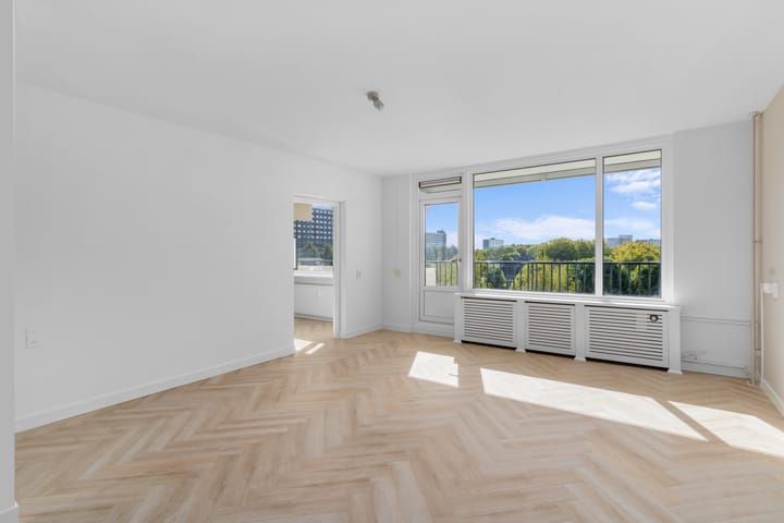 Photo 11 of Hammarskjöldlaan 593