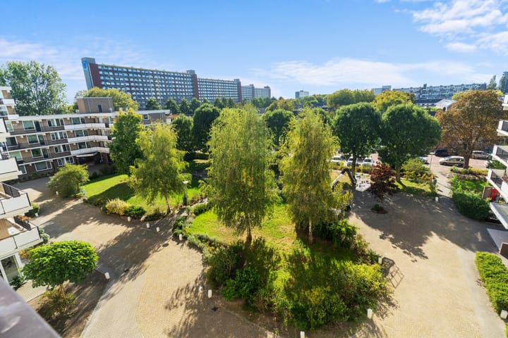 Photo 17 of Hammarskjöldlaan 593