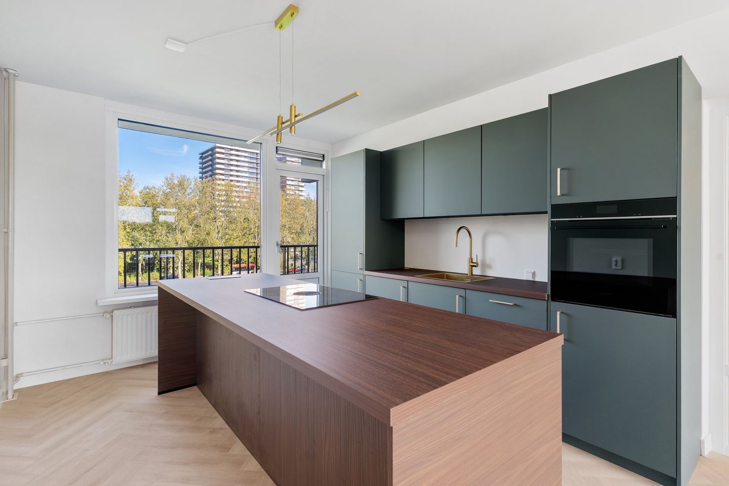 Photo 20 of Hammarskjöldlaan 593