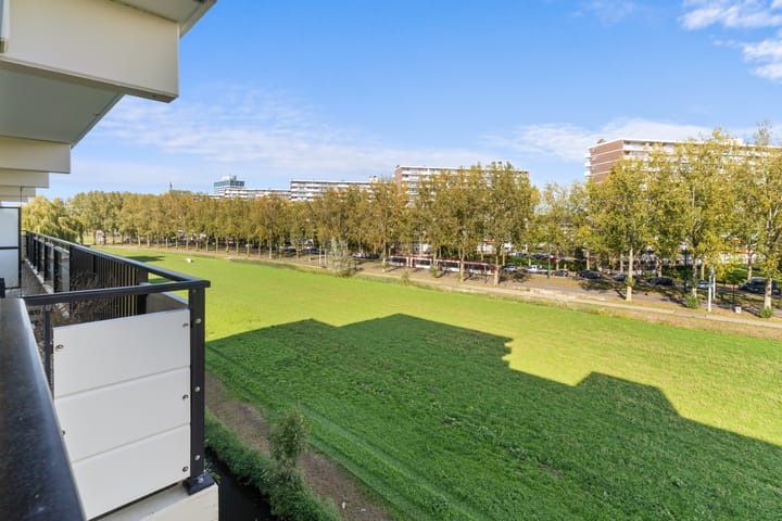 Photo 36 of Hammarskjöldlaan 593