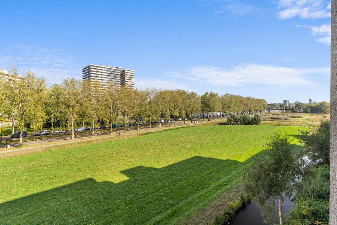 Photo 37 of Hammarskjöldlaan 593