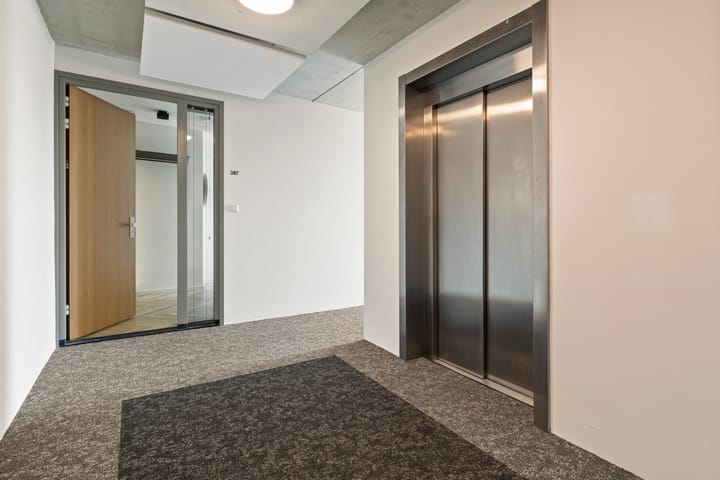 Foto 8 van Claus Sluterweg 287