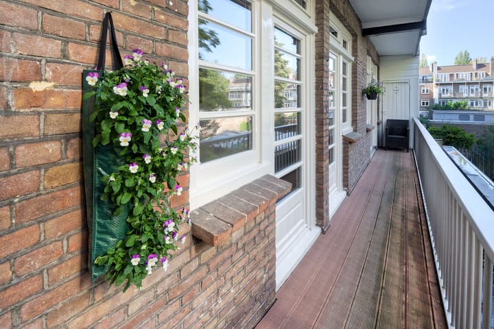 Photo 24 of Gerrit van der Veenstraat 114-1