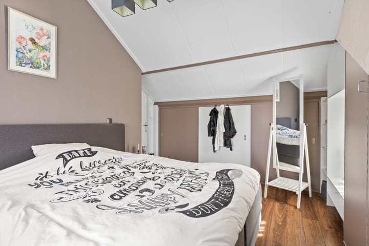 Photo 38 of Meeuwenlaan 5