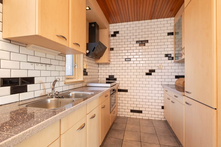 Foto 16 van van Leeuwenhoekstraat 9