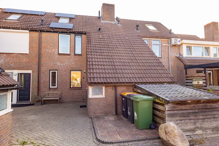 Foto 50 van van Leeuwenhoekstraat 9