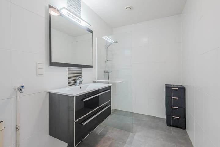 Photo 5 of Deltastraat 32