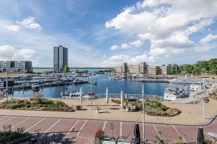 Foto 36 van Deltastraat 32