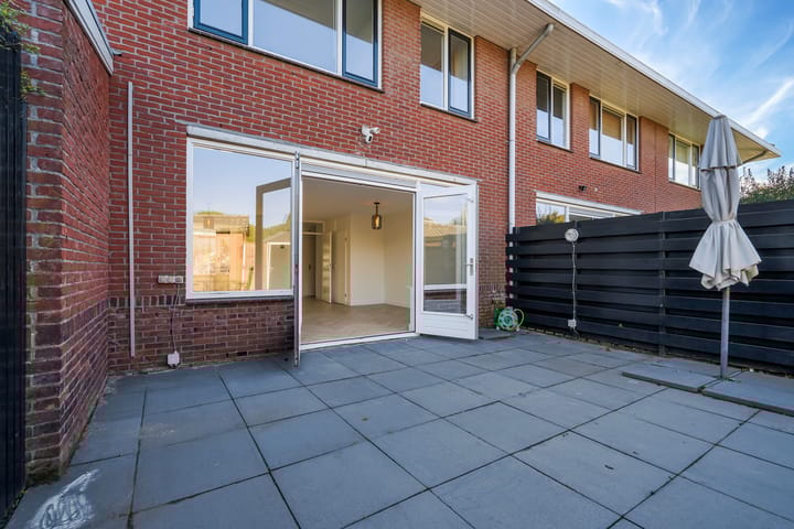 Photo 24 of Zandzeggelaan 199