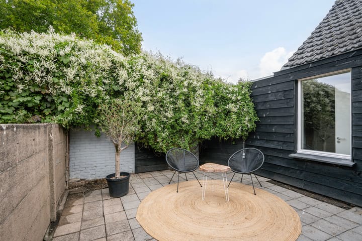 Photo 5 of Burgemeester Voetenstr 3