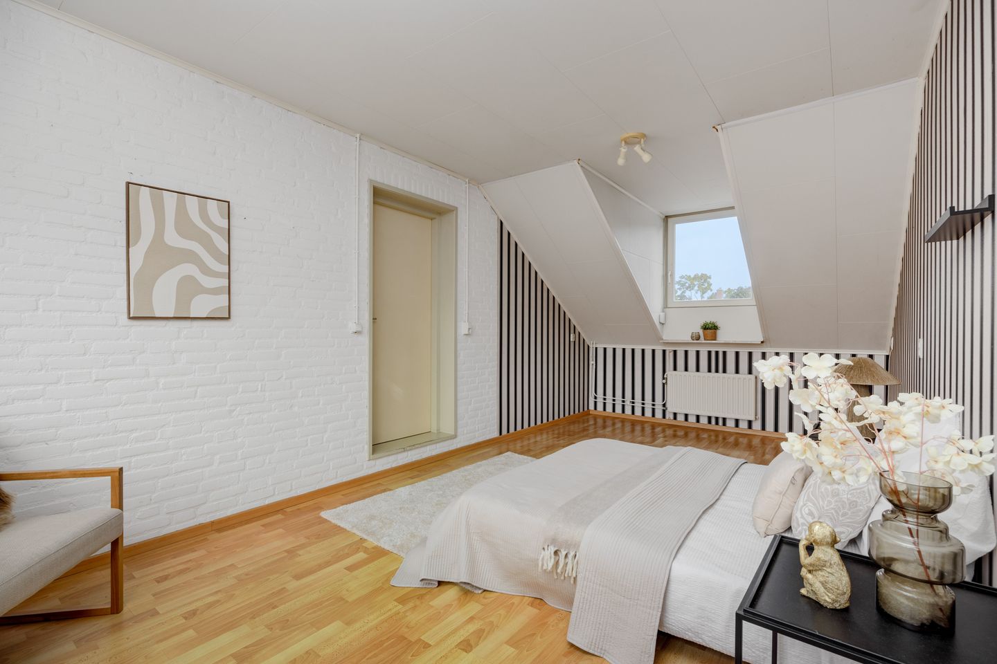 Foto 19 van Adelheid van Voornstraat 29