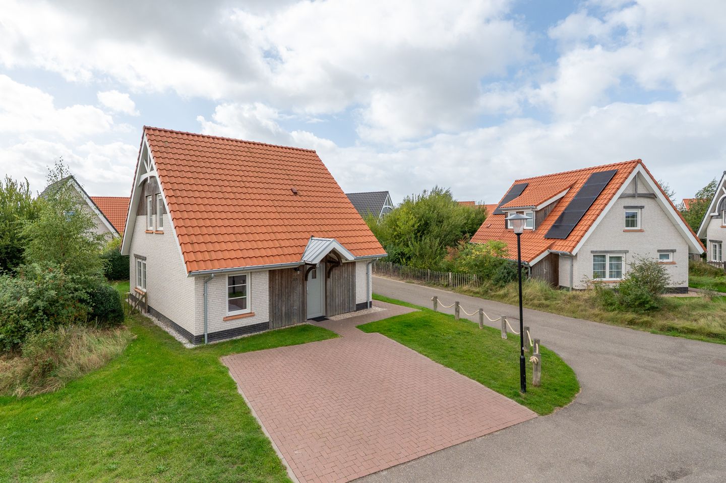 Photo 1 of Zeedijk 24-269