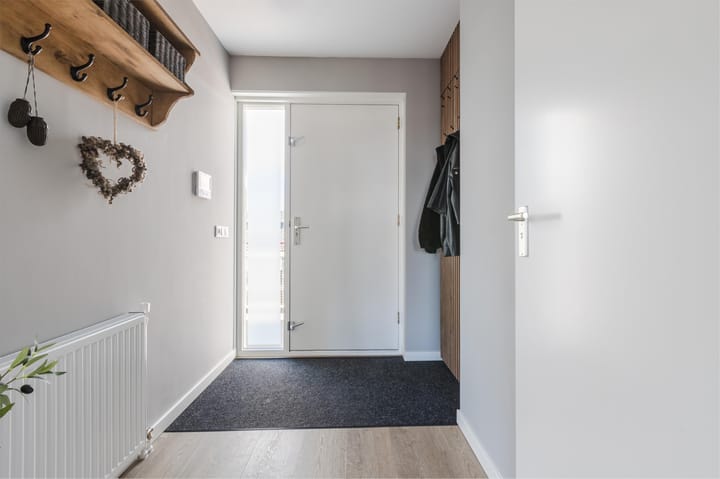 Foto 11 van Emmastraat 152