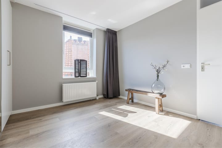 Foto 22 van Emmastraat 152