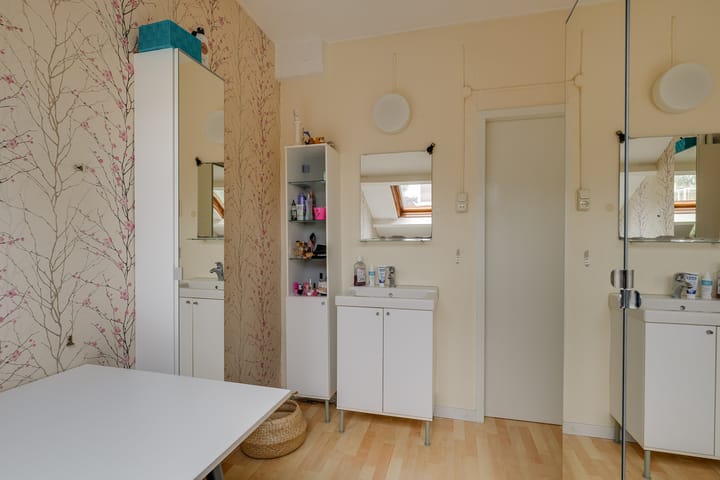 Photo 24 of Isabellaland 19