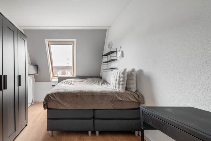 Foto 27 van H. Reptonstraat 82