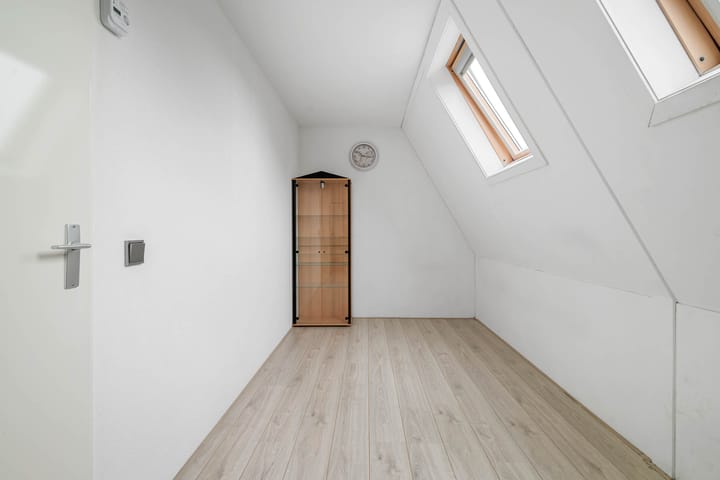 Foto 36 van H. Reptonstraat 82