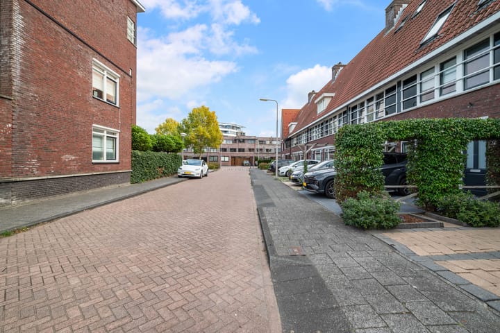 Foto 42 van H. Reptonstraat 82