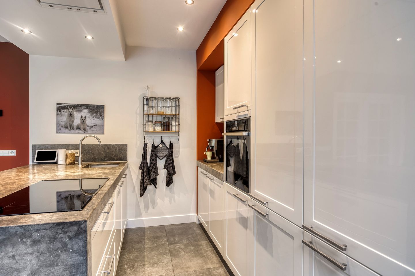 Foto 10 van Koningin Emmastraat 21