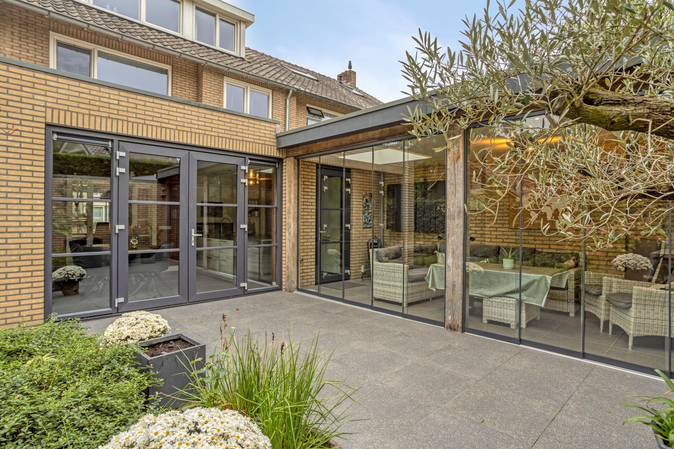 Foto 15 van Koningin Emmastraat 21