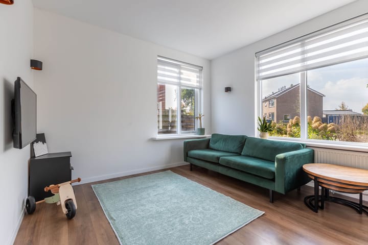 Foto 9 van Meester Vrijburgstraat 11