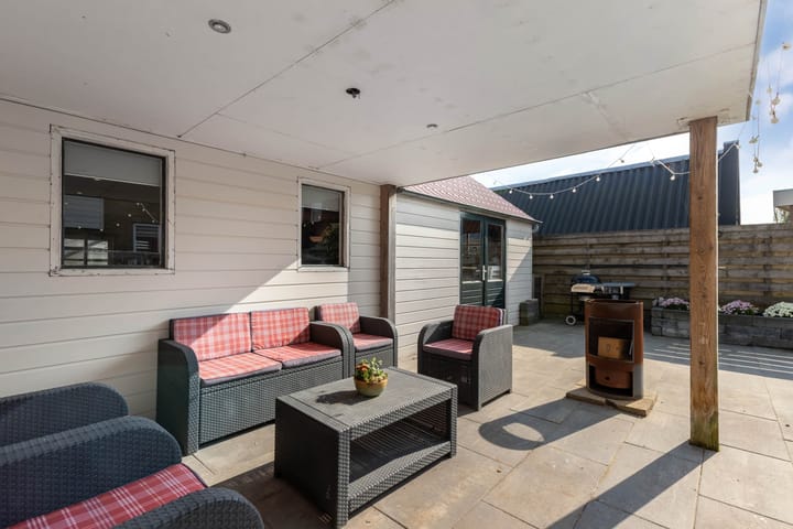 Foto 40 van Meester Vrijburgstraat 11