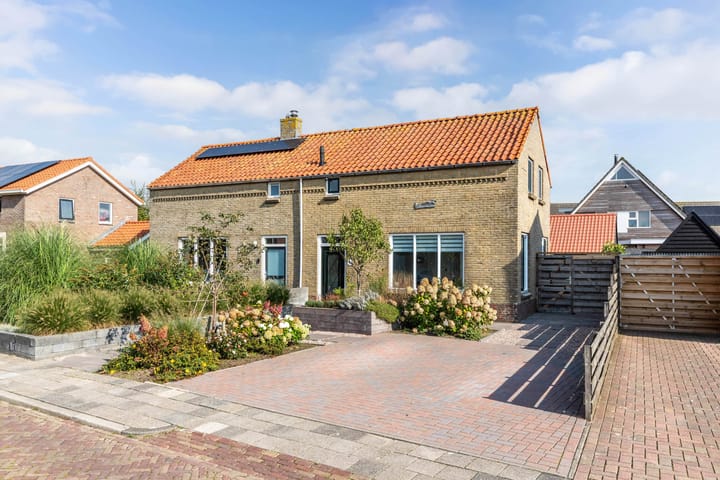 Foto 43 van Meester Vrijburgstraat 11