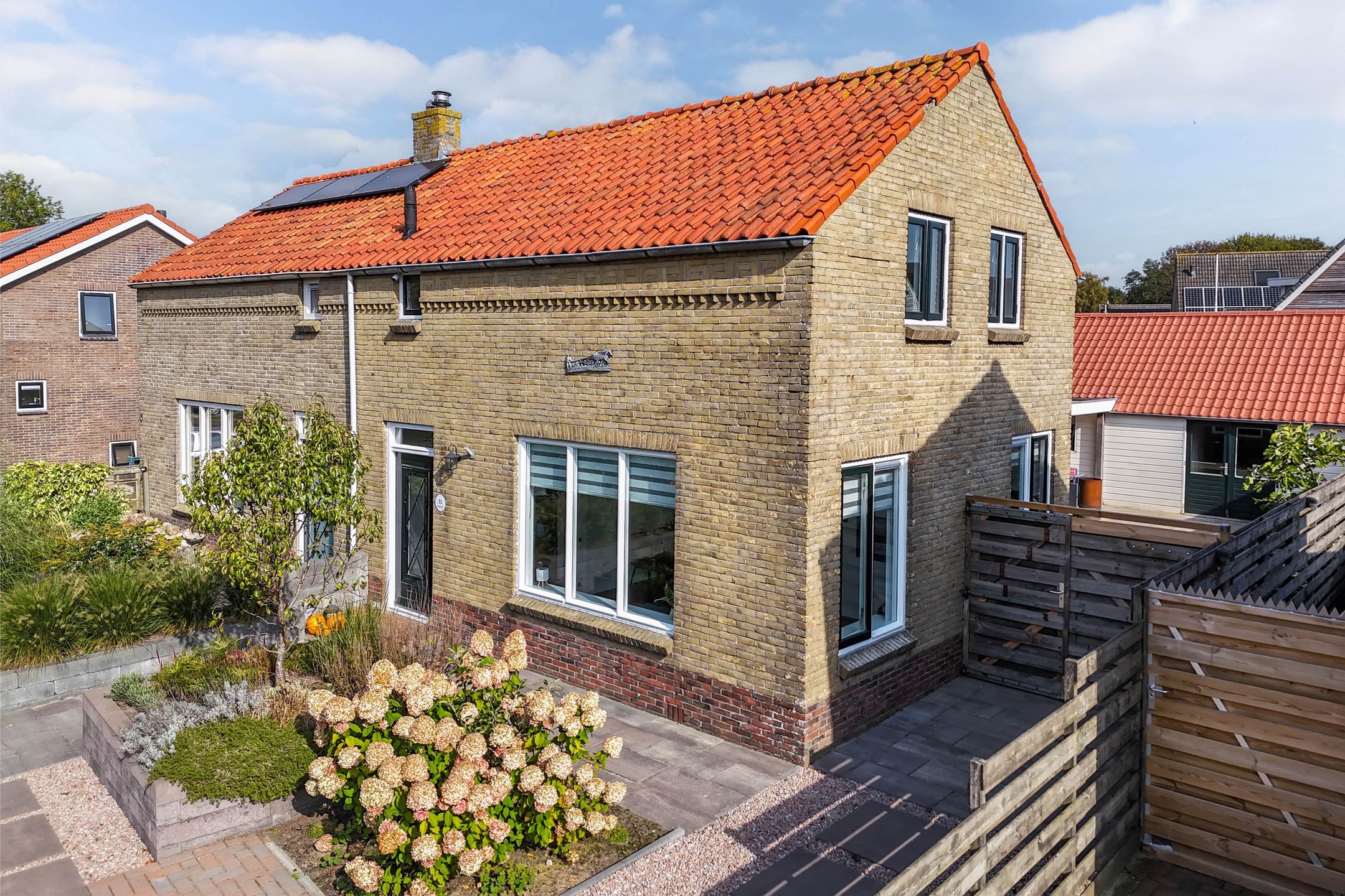 Foto 45 van Meester Vrijburgstraat 11