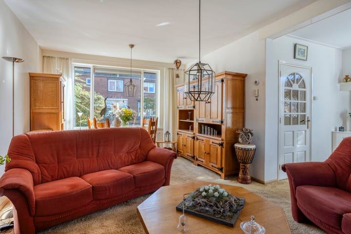 Photo 11 of Tuinstraat 11