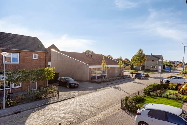 Photo 26 of Tuinstraat 11