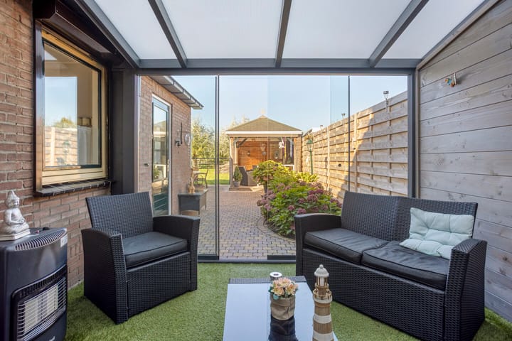 Photo 30 of Tuinstraat 11