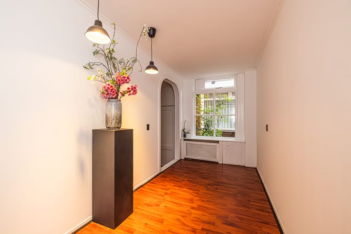 Foto 4 van Weeresteinstraat 101